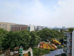 Slim Barracks Rise (D5), Condominium #637755031